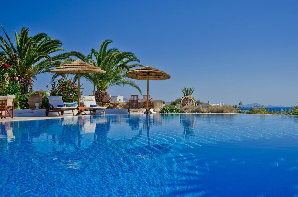 Kavos Naxos Aparthotel 3*