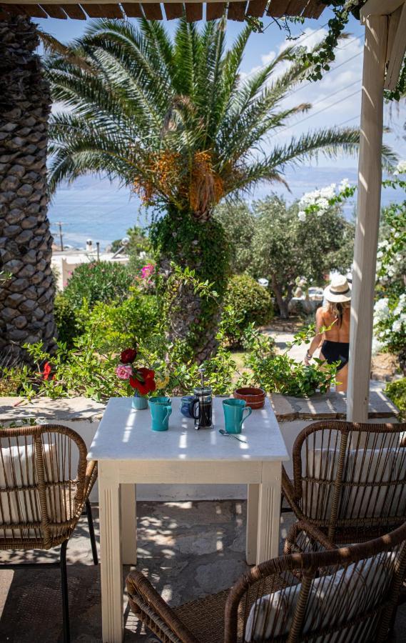 Kavos Naxos Aparthotel